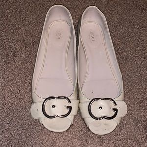 White leather patent Gucci flats